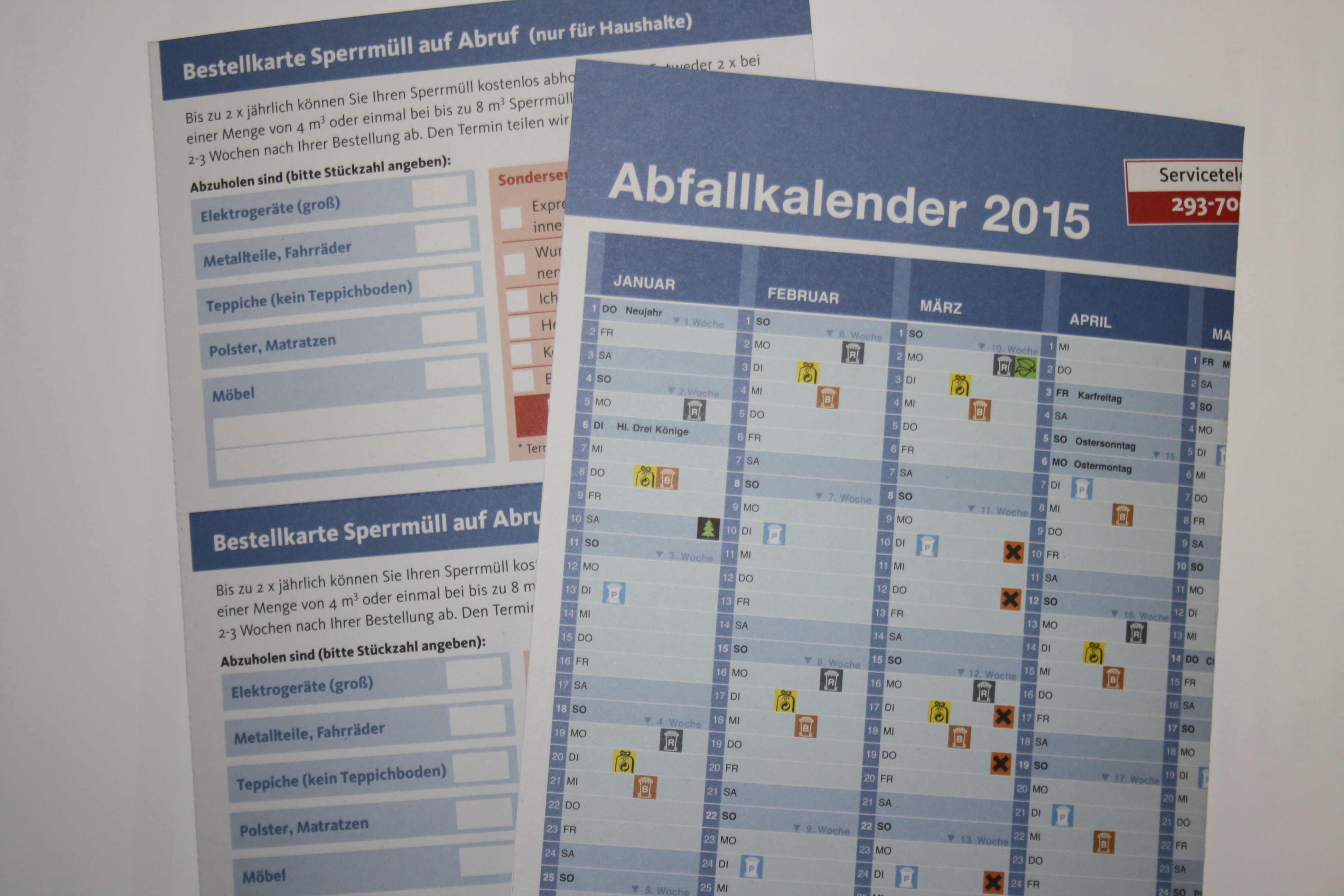 Abfallwirtschaft Mannheim verteilt Abfallkalender für 2015  Mannheim.de