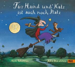 Vergrößerte Ansicht von Cover des Buches „Für Hund und Katz ist auch noch Platz“, „Süpürgede Yer var mı“, geschrieben von Axel Scheffler, illustriert von Julia Donaldson, erschienen im Beltz / Gelberg-Verlag