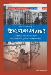 Vergrößerte Ansicht von Poster mit Überschrift &quot;Revolution am KFG?&quot;, im Hintergrund ist das KFG Gebäude zu sehen.