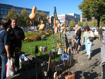 Vergrößerte Ansicht von Marktmeile mit verkaufsoffenem Sonntag