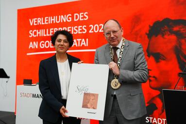 Vergrößerte Ansicht von Schillerpreis für Golineh Atai