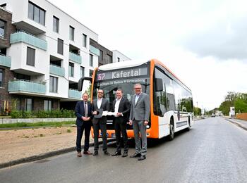 Zwei elektrische Buslinien starten in Mannheim