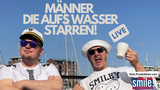 Männer, die aufs Wasser starren!